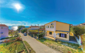 Lovely Apartment In Rogoznica With House Sea View